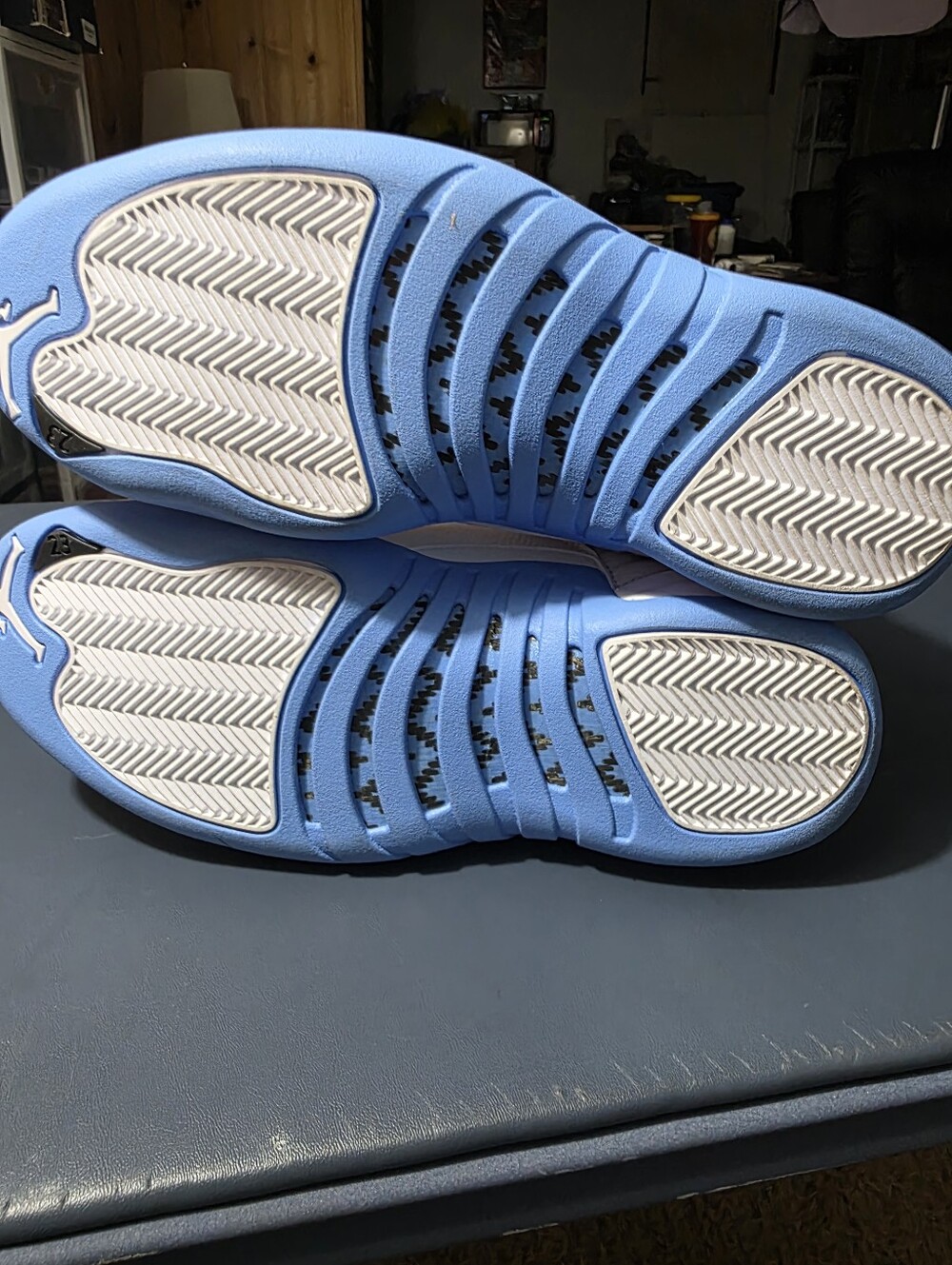 Jordan 12 Retro Melo White and Light Blue  Sneakers Size 9.5m New. - Picture 5 of 6